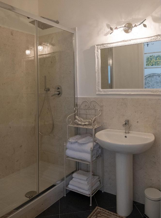 Apartamento Artemisia Viareggio Exterior foto