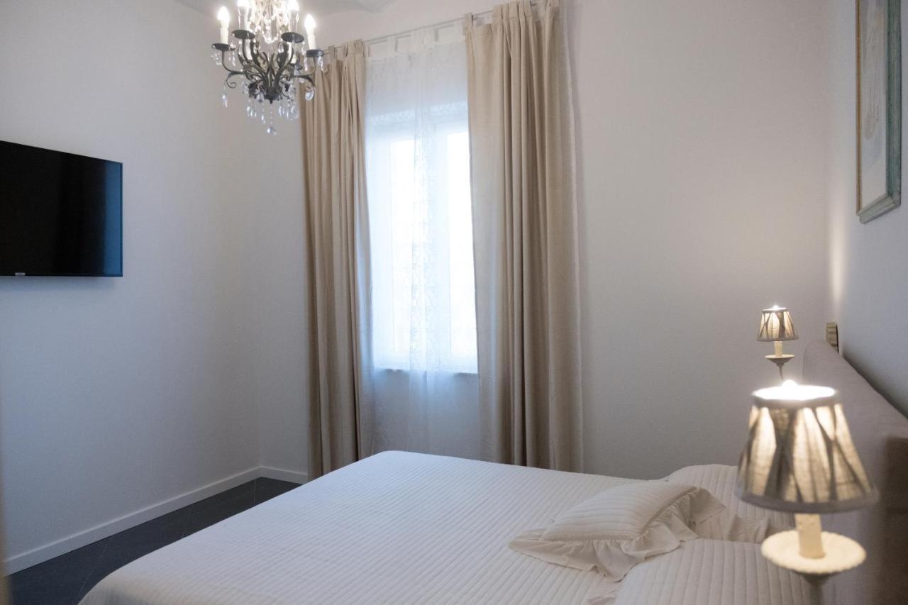 Apartamento Artemisia Viareggio Exterior foto